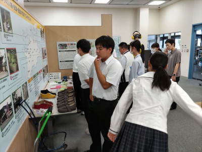 CENTER_0001_BURST20250718151240942_COVER