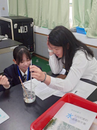 4B730423-7C10-41A7-99F8-E6835C0B68F1