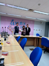 2B60B39E-EF35-4539-8178-516EDC5903AD